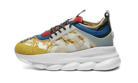 come calzano le sneakers versace|farfetch versace sneakers.